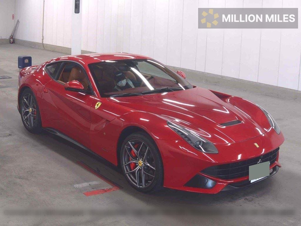 FERRARI F12 - View 1