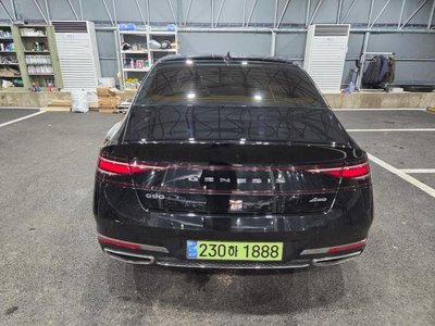 صورة 6 لـ 2025 GENESIS G90 (RS4)