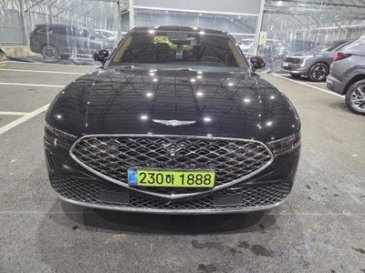 صورة 1 لـ 2025 GENESIS G90 (RS4)