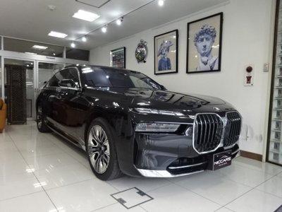 BMW 7 SERIES - 4