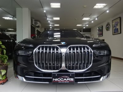 BMW 7 SERIES - 3