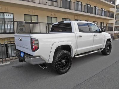 TOYOTA TUNDRA - 7