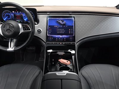 MERCEDES-BENZ EQE - 5