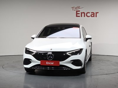 MERCEDES-BENZ EQE - 3