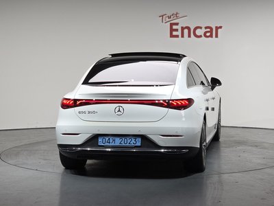 MERCEDES-BENZ EQE - 4