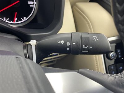 TOYOTA LAND CRUISER 300 - 9