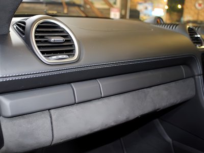 2025 Porsche 718 SPYDER — миниатюра 42