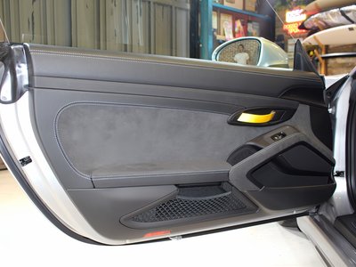 2025 Porsche 718 SPYDER — миниатюра 38
