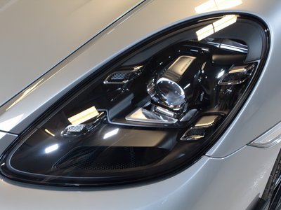 2025 Porsche 718 SPYDER — миниатюра 29