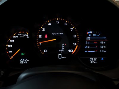 2025 Porsche 718 SPYDER — миниатюра 39