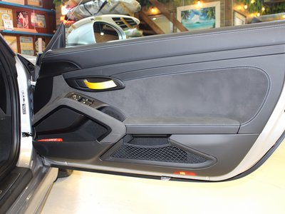2025 Porsche 718 SPYDER — миниатюра 45