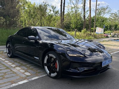 صورة 5 لـ 2025 Porsche TAYCAN