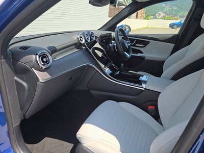 2025 Mercedes-BENZ GLC — миниатюра 25
