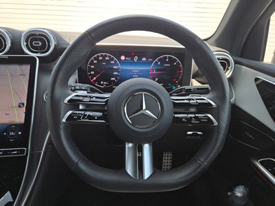 2025 Mercedes-BENZ GLC — миниатюра 31