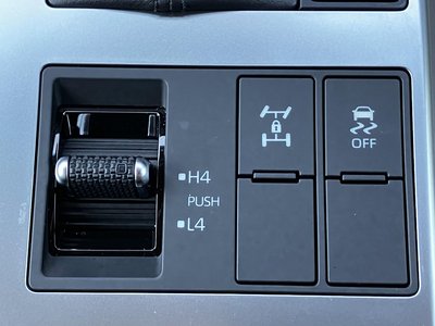 2024 Toyota LAND CRUISER 250 — миниатюра 17