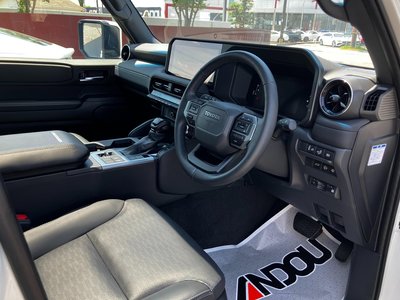 2024 Toyota LAND CRUISER 250 — миниатюра 11