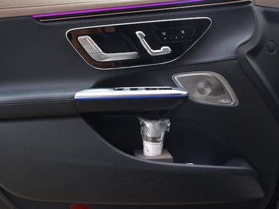 MERCEDES-BENZ EQE AMG - 7