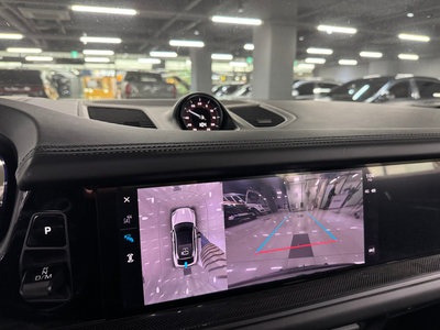 PORSCHE CAYENNE - 8