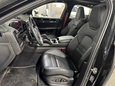 PORSCHE CAYENNE - 4