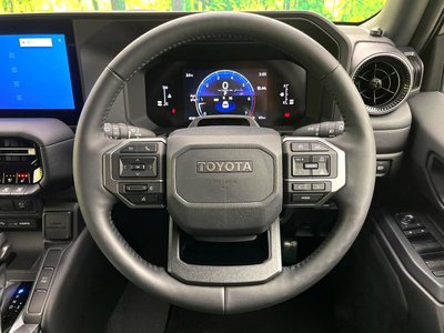 2025 Toyota LAND CRUISER 250 — миниатюра 12