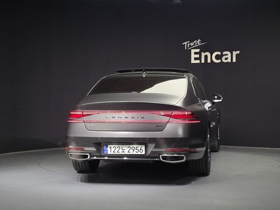 2022 Genesis G90 (RS4) photo 3
