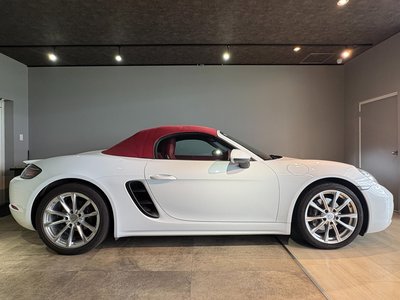 صورة 4 لـ 2018 Porsche 718