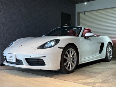 2018 Porsche 718 thumbnail 13