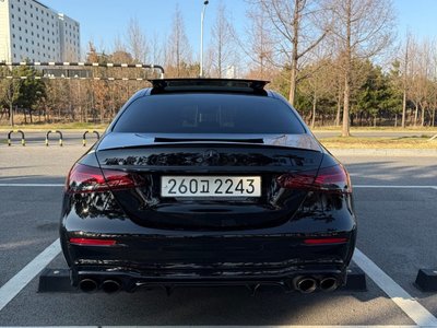 MERCEDES-BENZ E-CLASS - 3