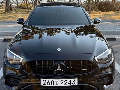 MERCEDES-BENZ E-CLASS - 2