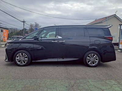 TOYOTA ALPHARD - 9