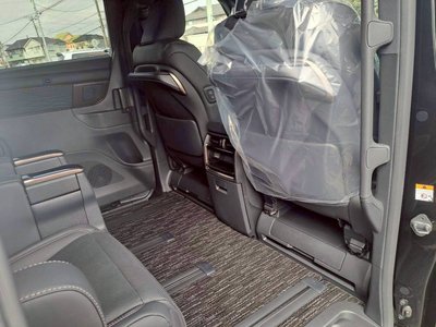 صورة مصغرة 32 لـ 2025 Toyota ALPHARD