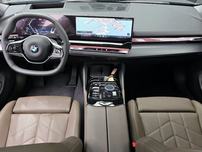 BMW 5 SERIES - 4