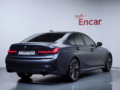 BMW 3 SERIES - 4