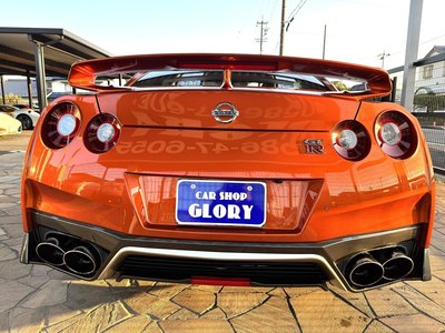 NISSAN GT-R - 7