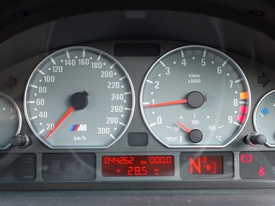 2005 BMW M3 — миниатюра 15