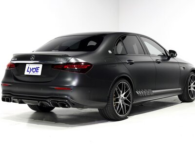 MERCEDES-BENZ E-CLASS AMG - 9