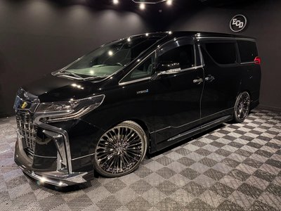 TOYOTA ALPHARD - 5