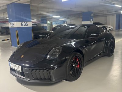 PORSCHE 911 - 1