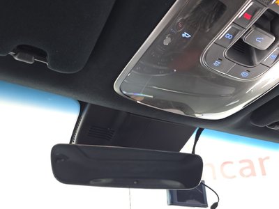 2021 Genesis GV70 thumbnail 19