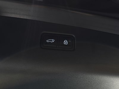 2021 Genesis GV70 thumbnail 17