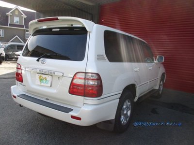 TOYOTA LAND CRUISER 100 - 5