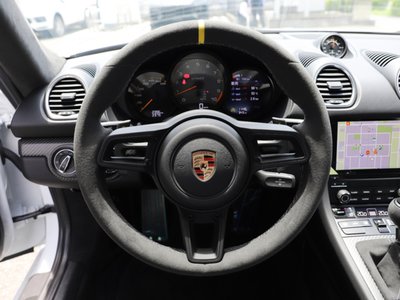 2024 Porsche 718 thumbnail 14