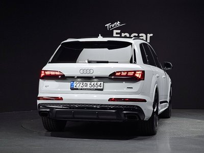 AUDI Q7 - 4
