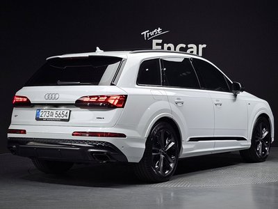 AUDI Q7 - 3