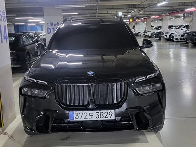 BMW X7 - 1