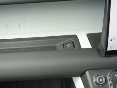 2025 LAND Rover DEFENDER 缩略图 45
