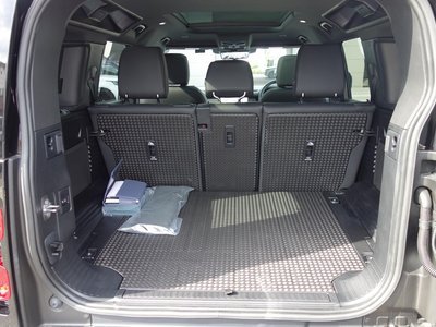 2025 LAND Rover DEFENDER 缩略图 28