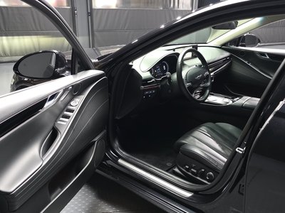 GENESIS G80 (RG3) - 10