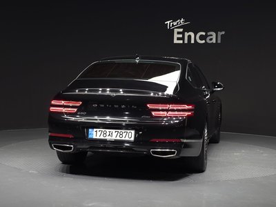 GENESIS G80 (RG3) - 4