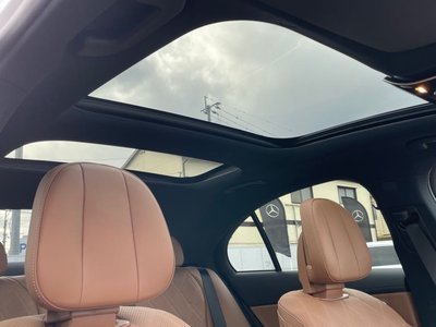 MERCEDES-BENZ E-CLASS - 6